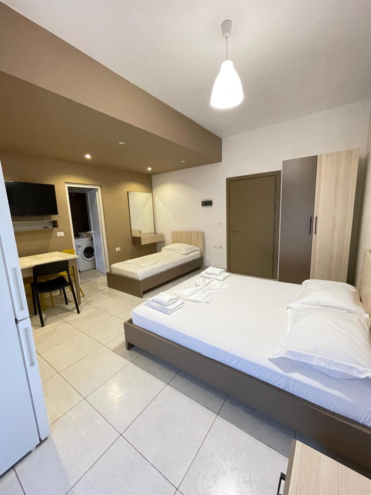 Eliona Apartments ซารานเดอ ภายนอก รูปภาพ